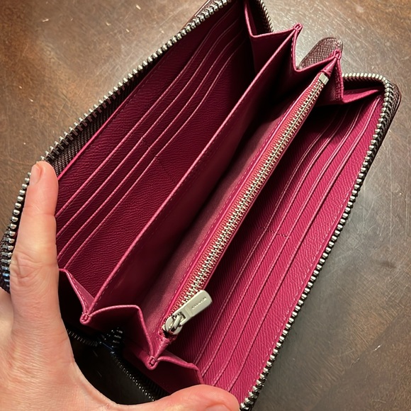 Coach Floral Print Accordion Wallet - Picture 4 of 5